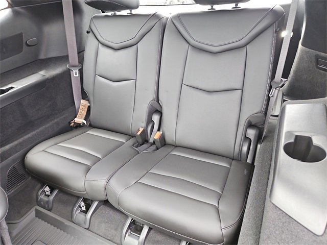 Used 2024 Cadillac XT6 Sport w/ Technology Package image 16