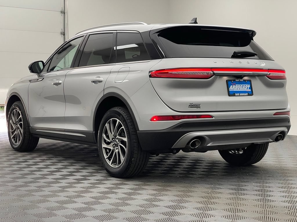 Used 2020 Lincoln Corsair AWD w/ Equipment Group 101A image 12