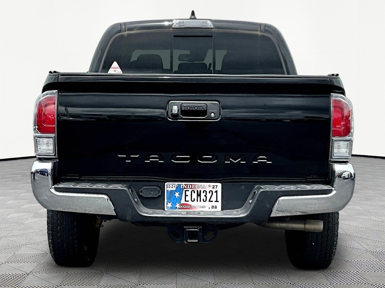 Used 2023 Toyota Tacoma TRD Off-Road AWD/4WD image 5