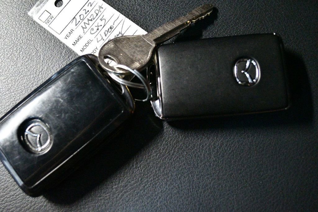 Used 2022 MAZDA CX-5 Carbon Edition image 78