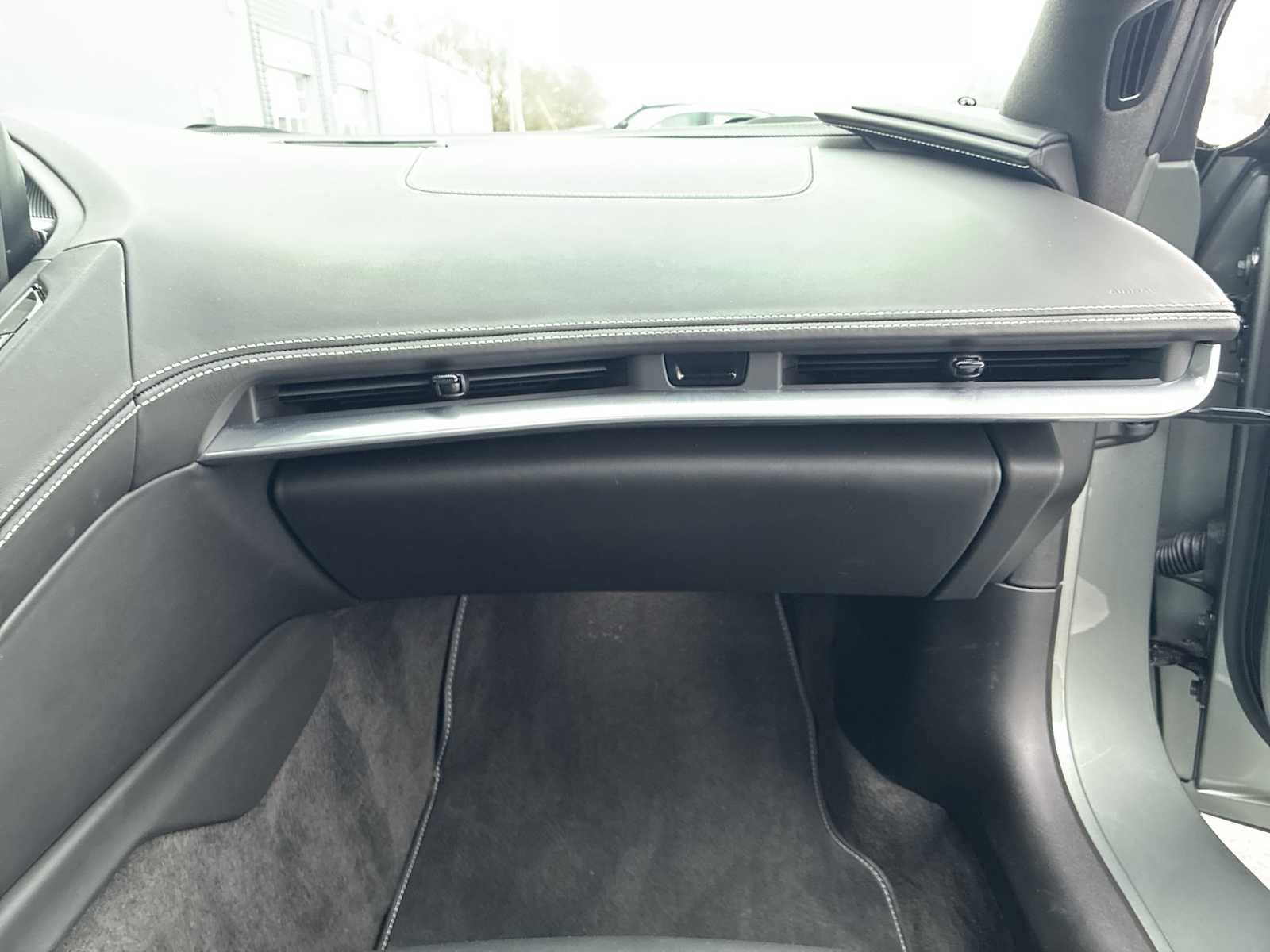 Certified 2024 Chevrolet Corvette Stingray Premium Conv w/ Z51 Performance Package image 25