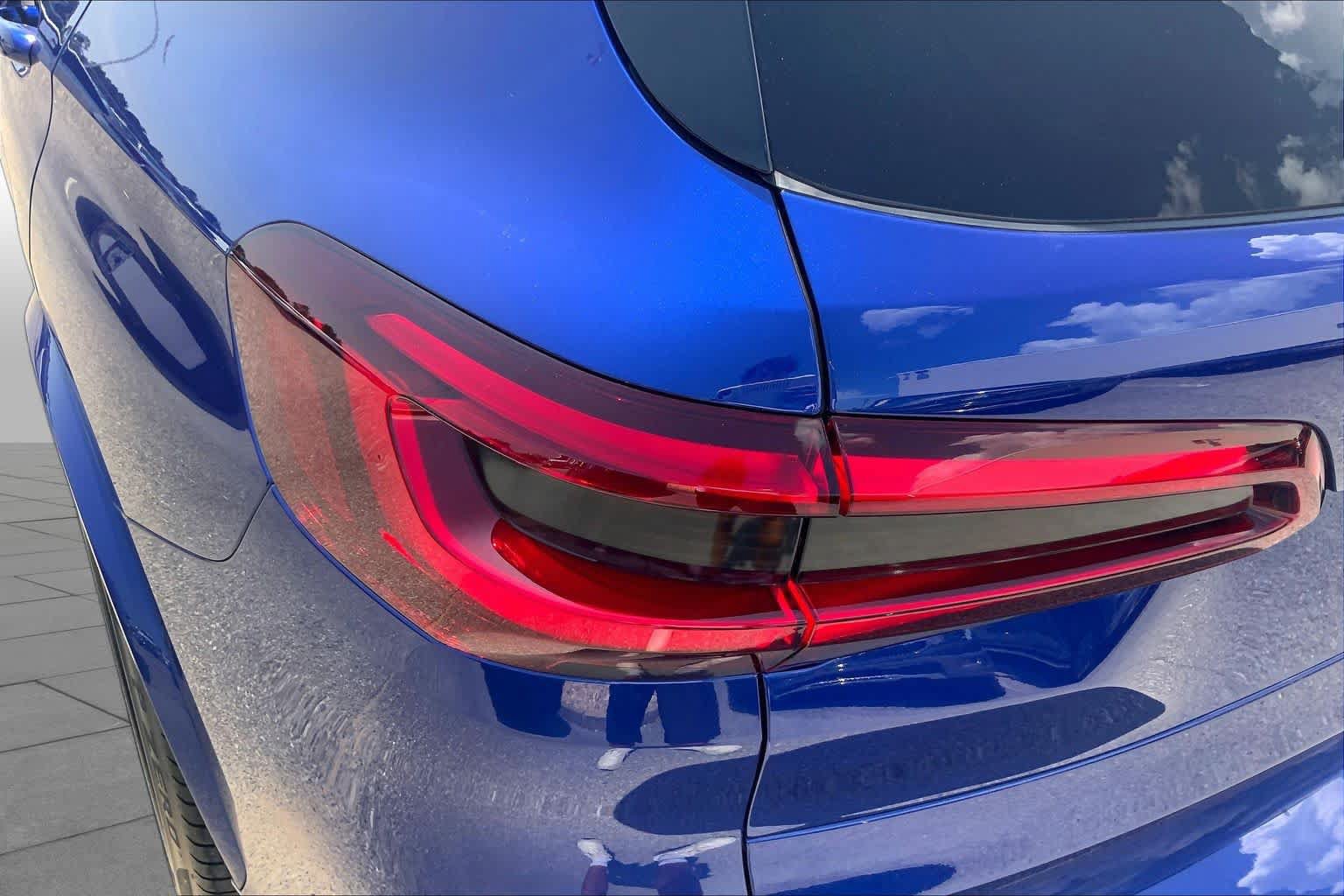 Used 2022 BMW X5 M w/ Executive Package AWD/4WD image 28