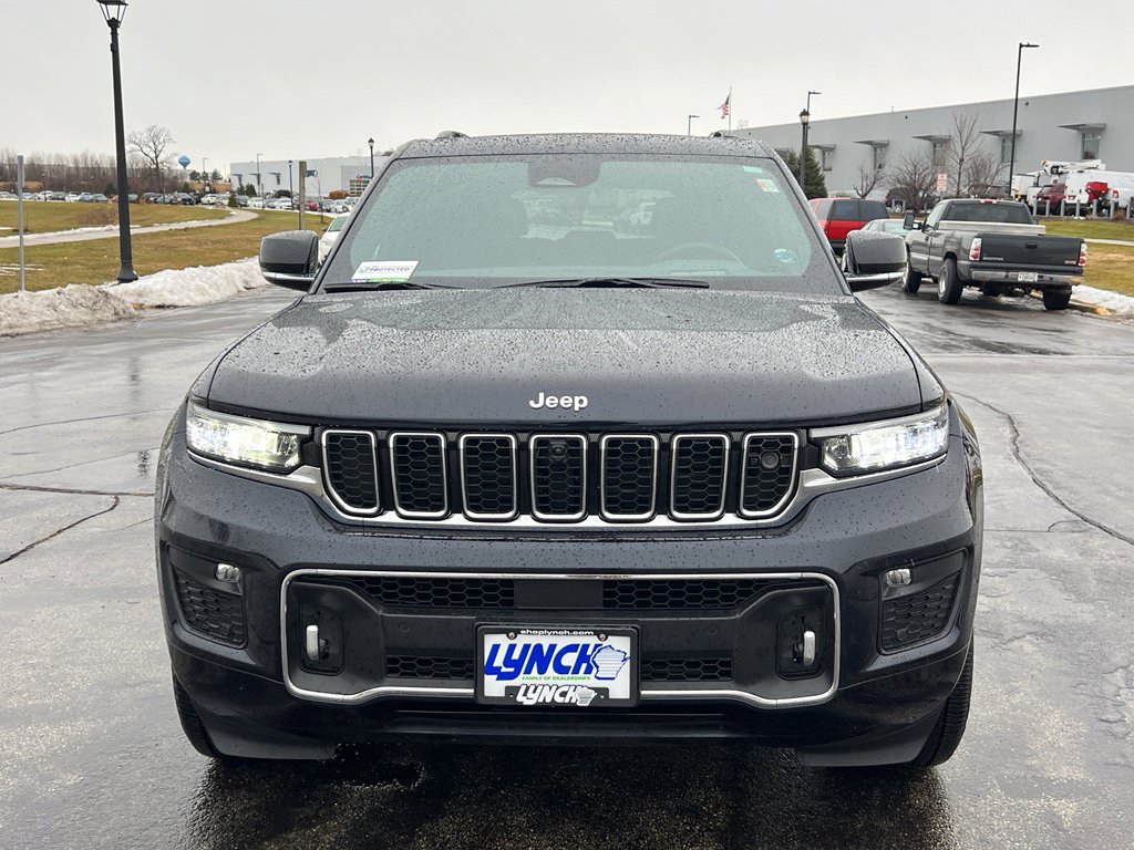 Used 2024 Jeep Grand Cherokee Overland w/ Adv Protech Group III image 8