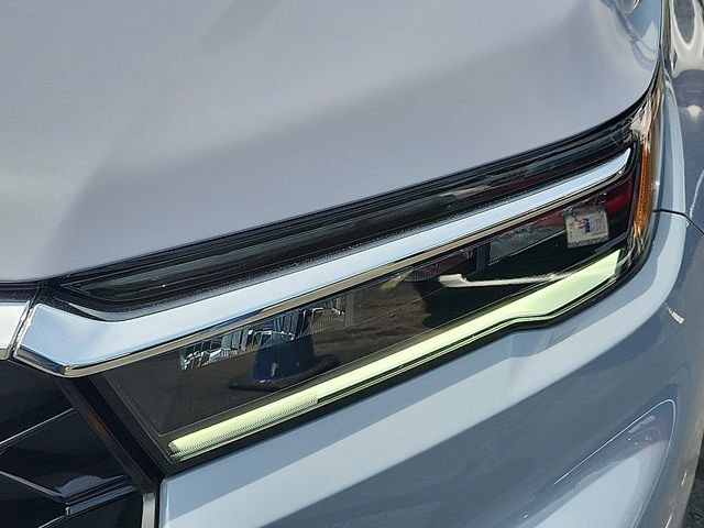 Used 2025 Honda Pilot Touring image 9