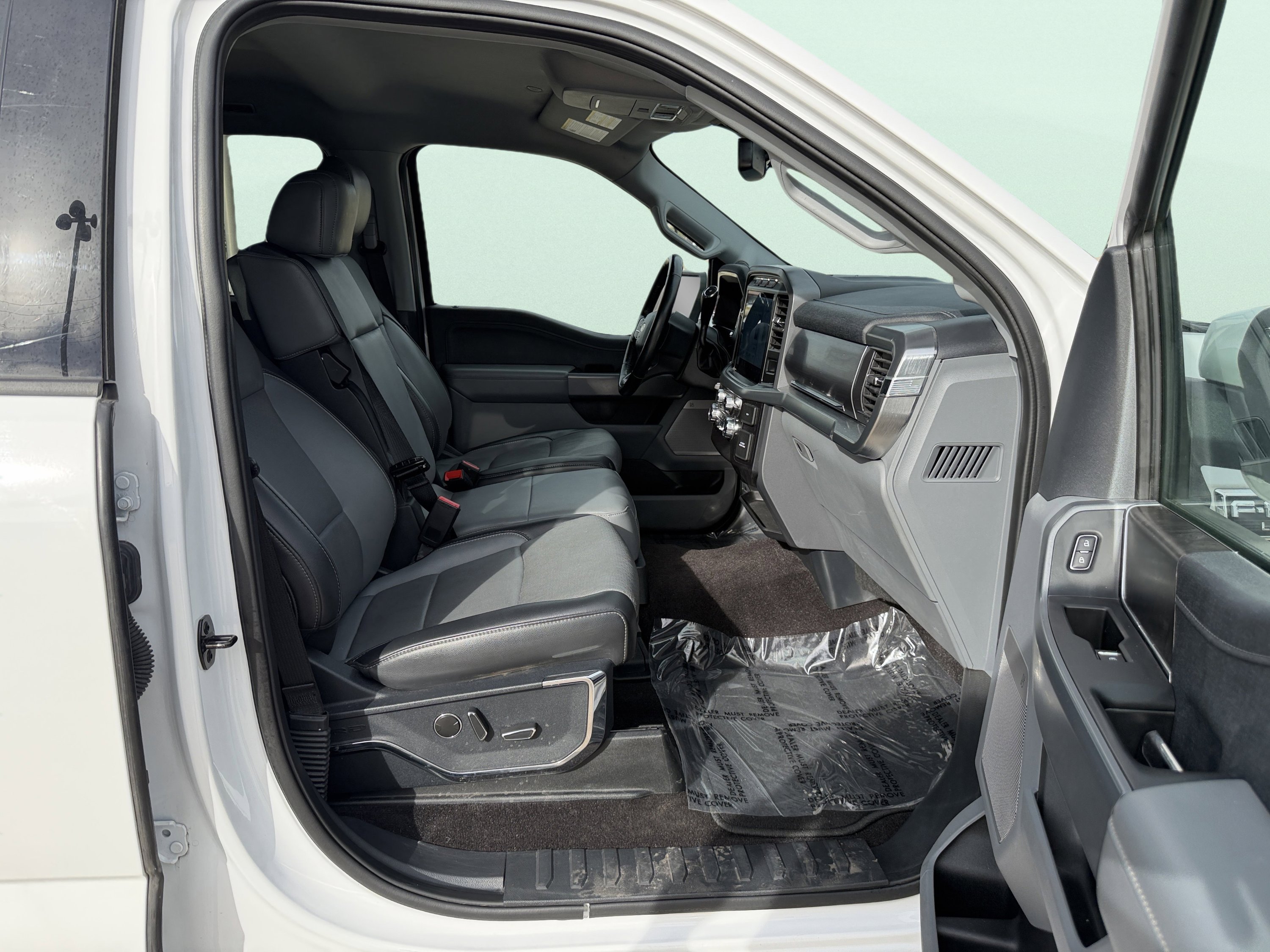 Used 2021 Ford F150 Lariat w/ Equipment Group 501A Mid image 57