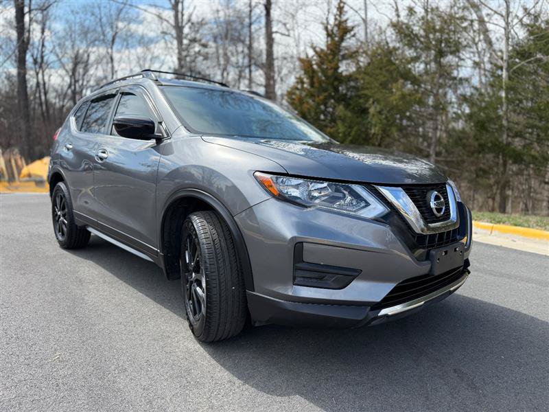 Used 2017 Nissan Rogue SV w/ Midnight Edition AWD/4WD image 2