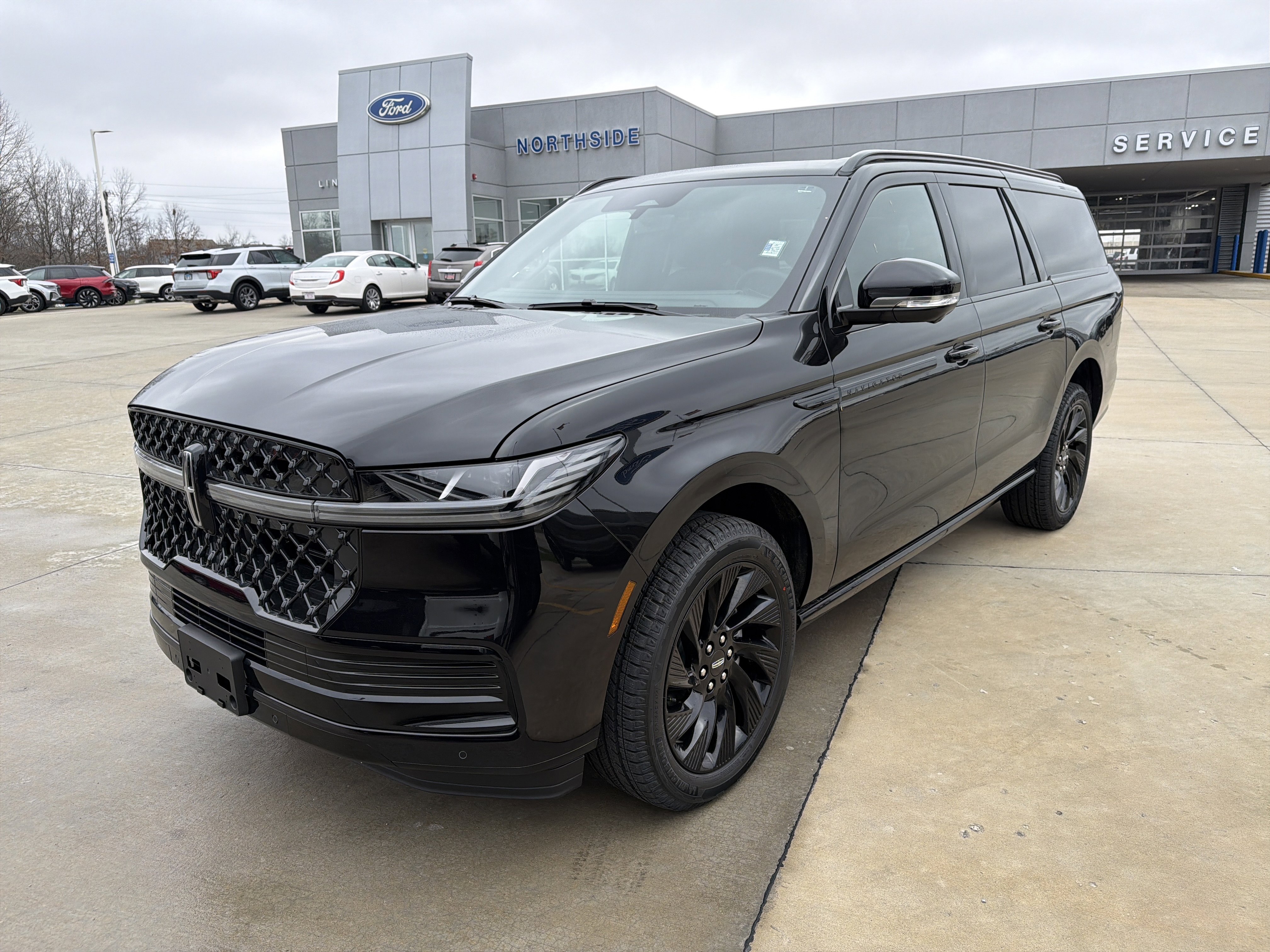 New 2026 Lincoln Navigator L Reserve image 3