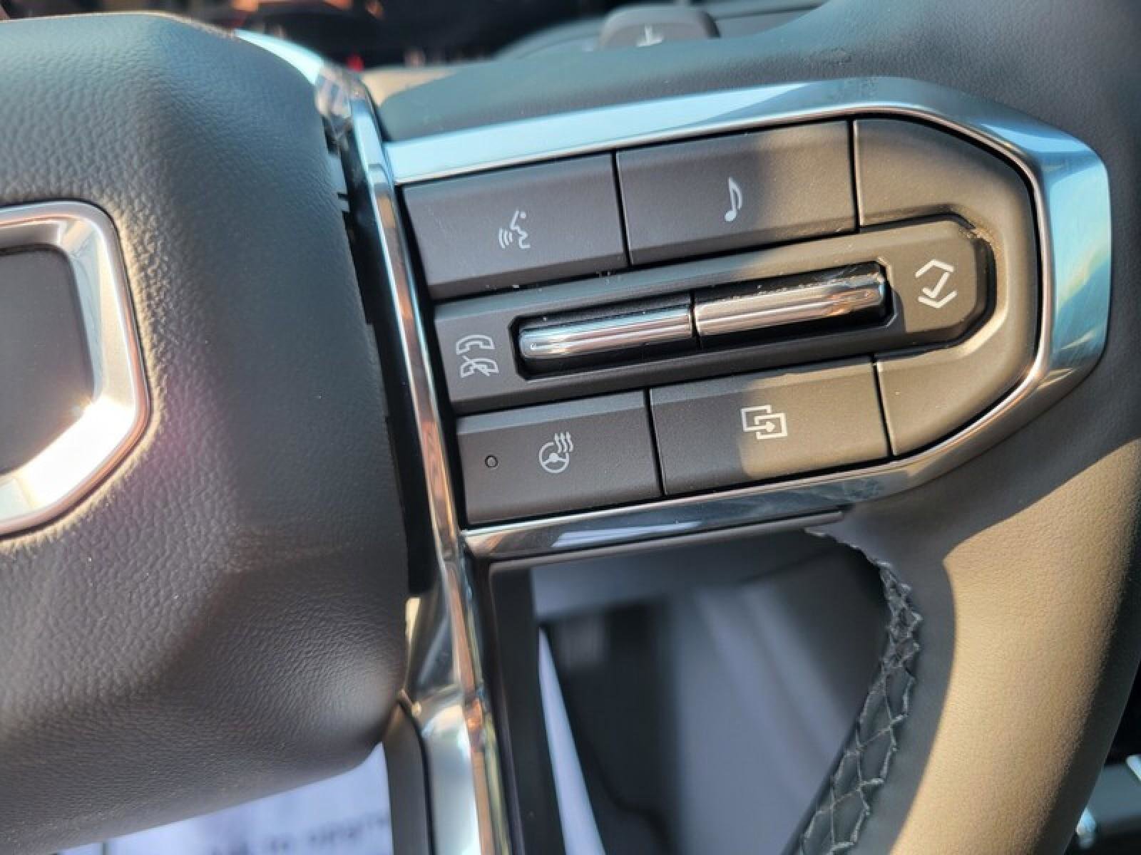 New 2026 GMC Terrain Elevation w/ Black Edition image 17