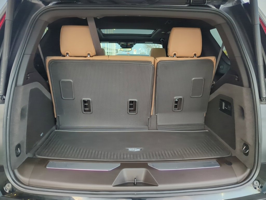 Used 2022 Cadillac Escalade Sport w/ Touring Package image 45