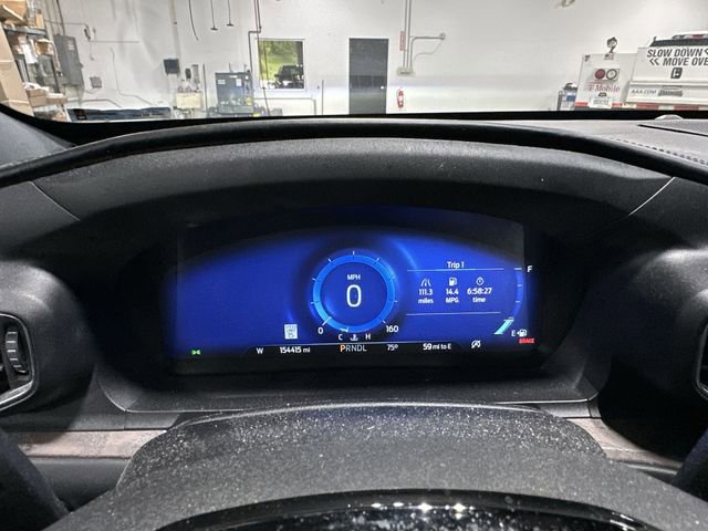 Used 2022 Ford Explorer Platinum w/ Equipment Group 601A AWD/4WD image 14