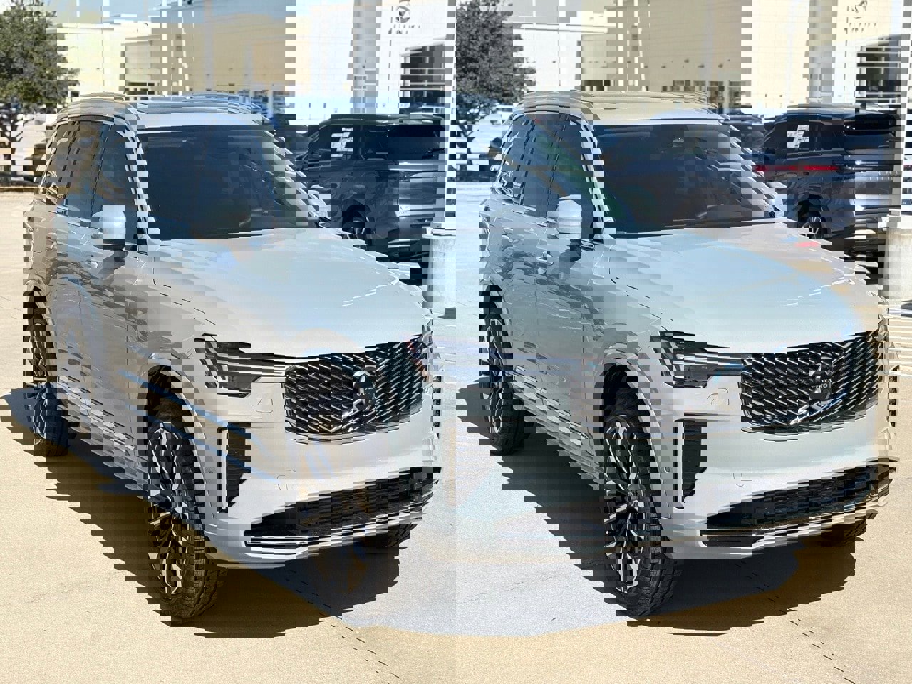 New 2026 Volvo XC90 T8 Plus image 4