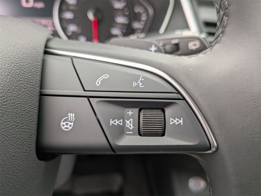 Used 2024 Audi Q5 2.0T Premium w/ Convenience Package image 19