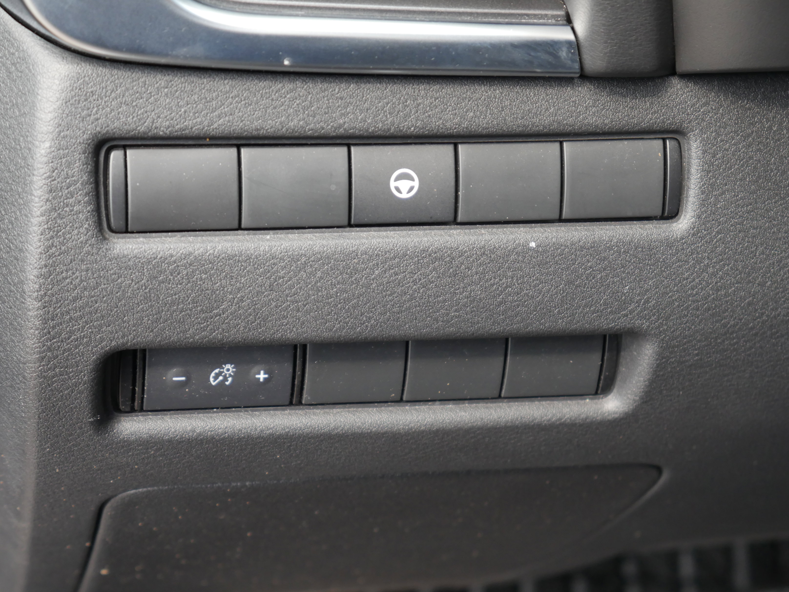 Certified 2021 Nissan Rogue SV image 13