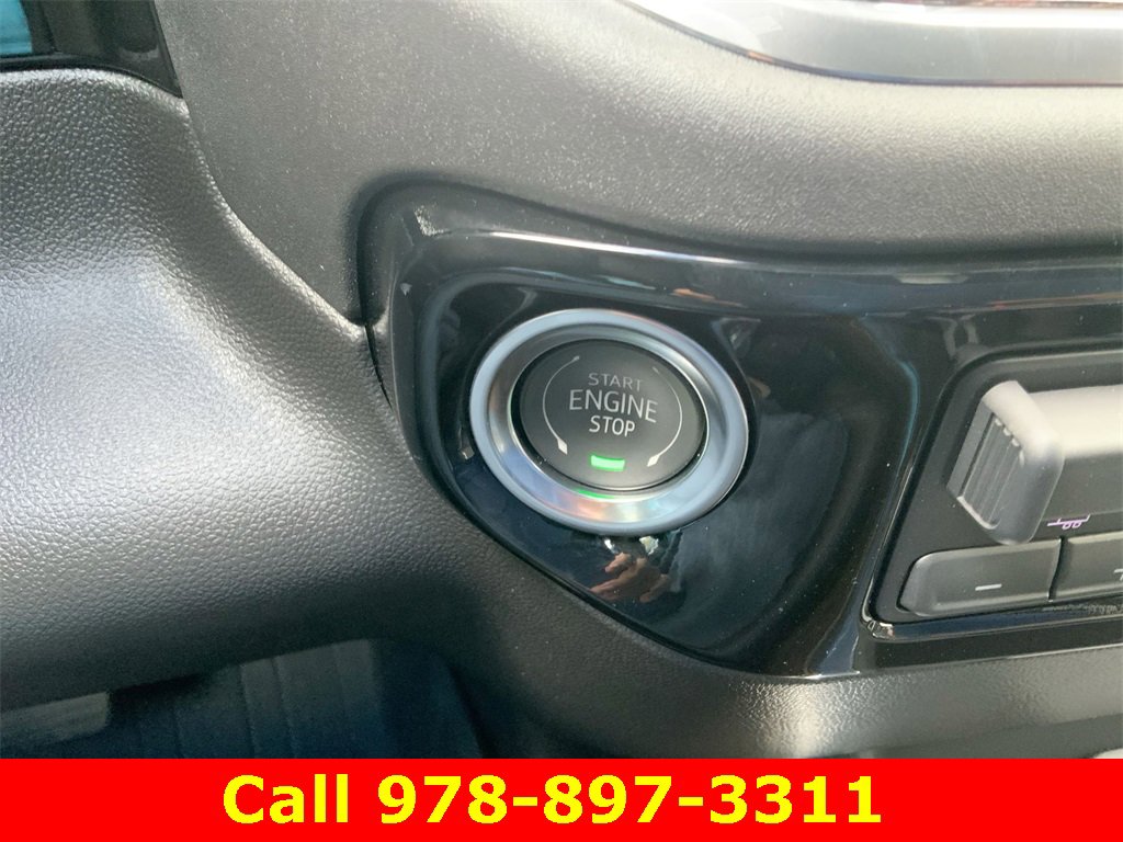 New 2025 GMC Sierra 1500 Elevation w/ Elevation Premium Package image 17