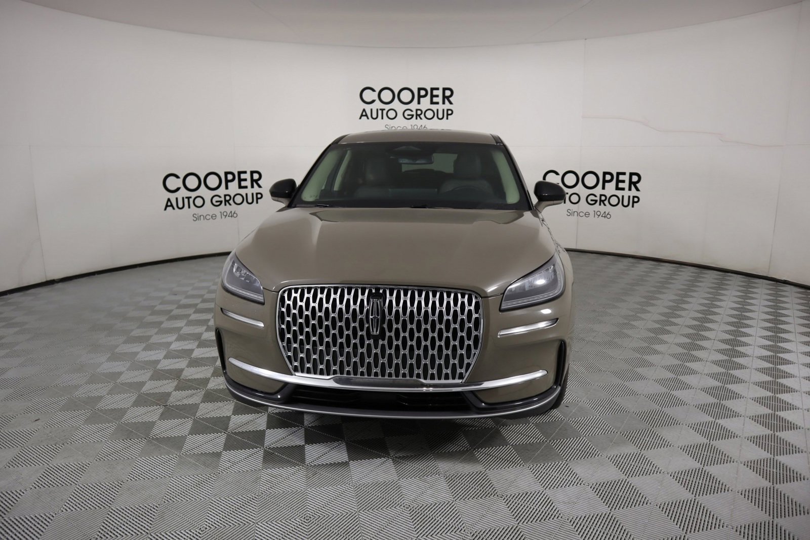 New 2025 Lincoln Corsair FWD image 11