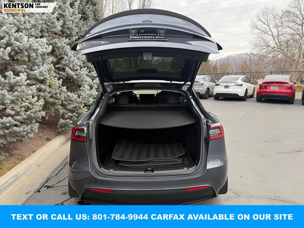 Used 2023 Tesla Model Y Long Range image 34