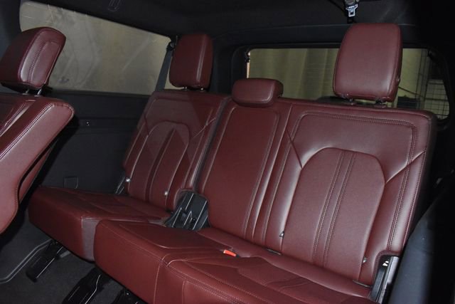 Used 2024 Ford Expedition Max Limited image 35