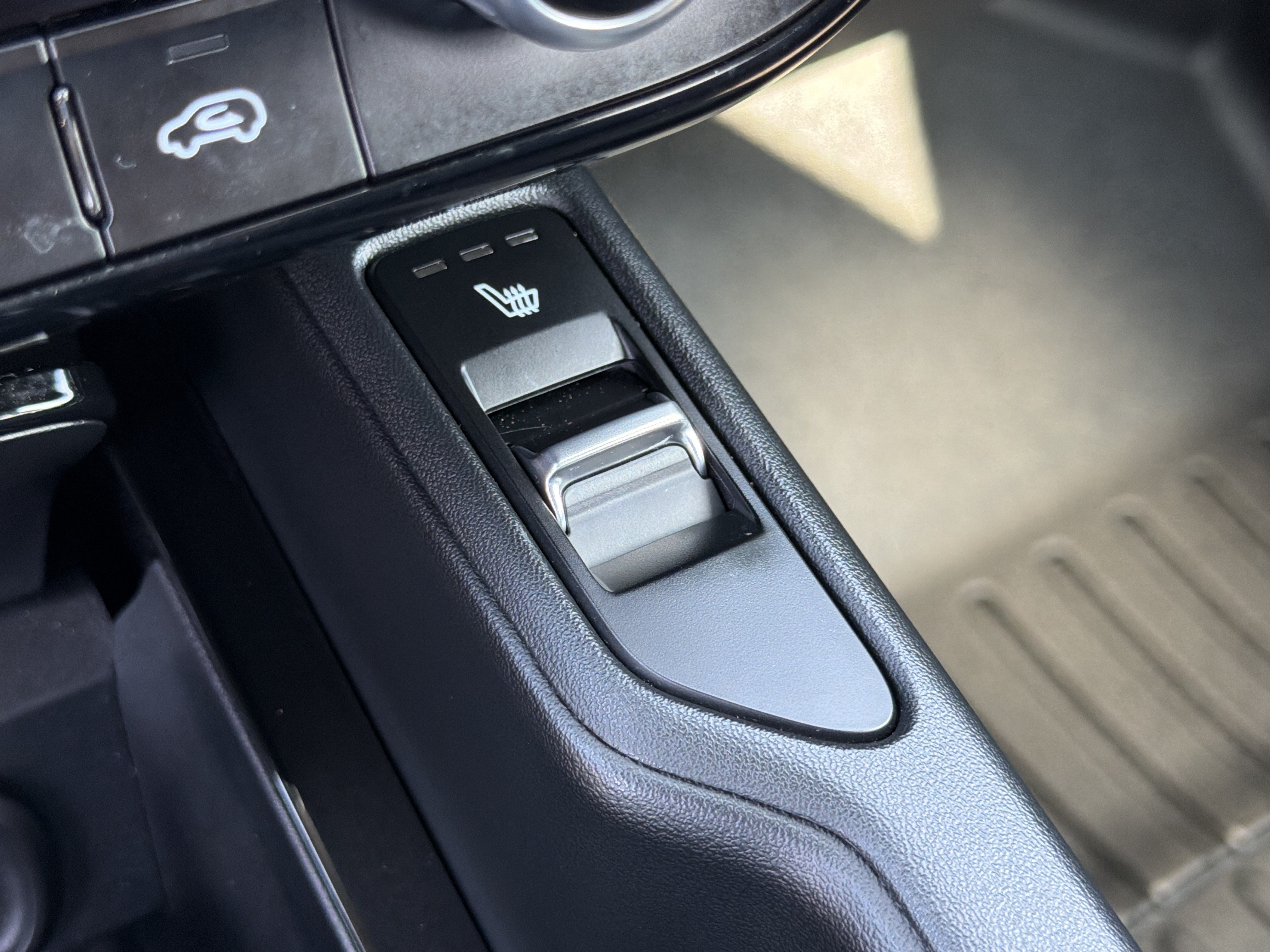Used 2023 Kia Telluride S AWD/4WD image 26