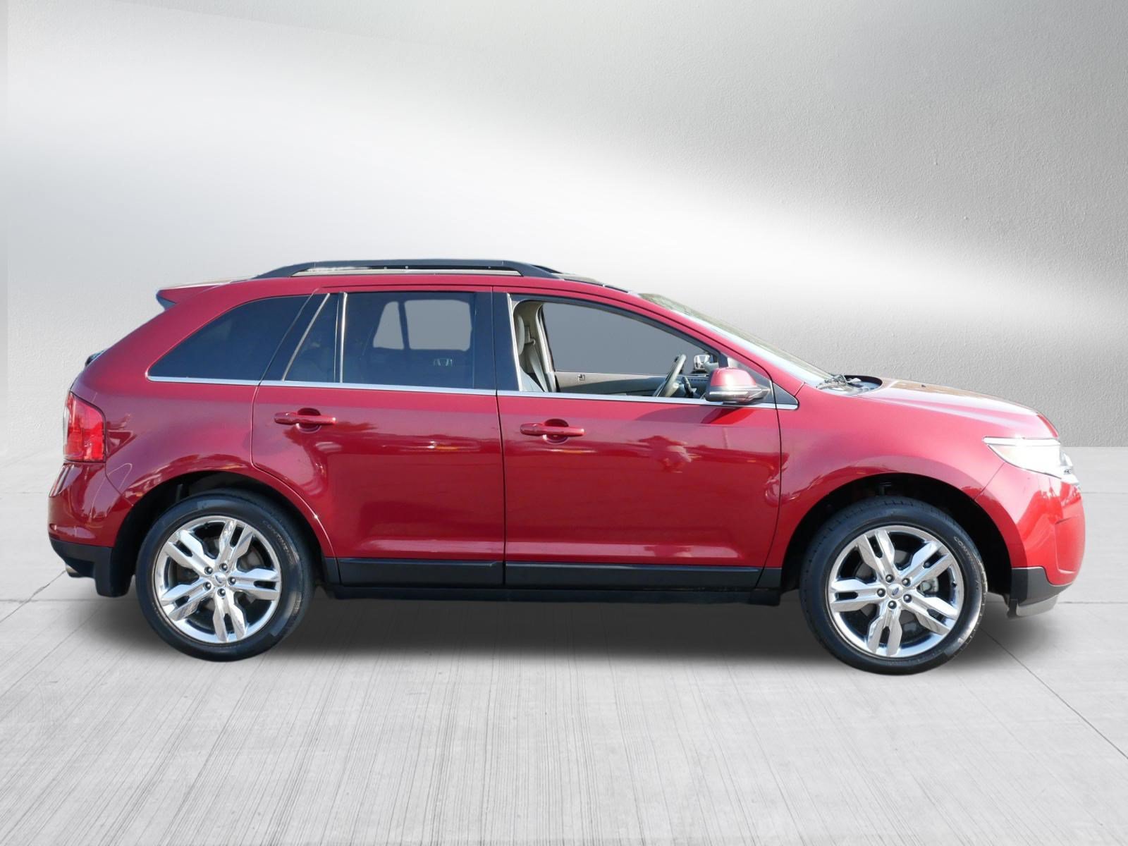 Used 2014 Ford Edge Limited w/ Equipment Group 302A AWD/4WD image 8