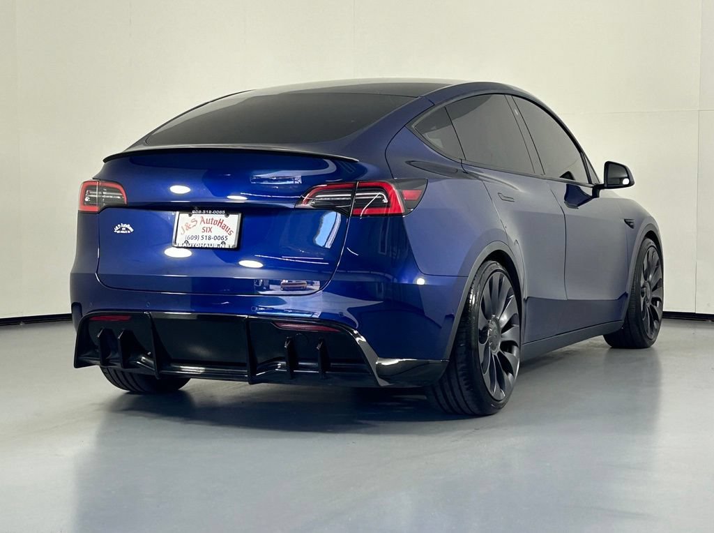 Used 2021 Tesla Model Y Performance AWD/4WD image 7