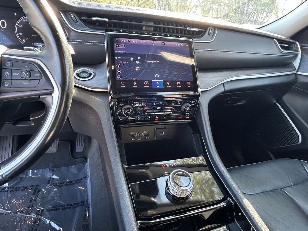 Used 2021 Jeep Grand Cherokee L Limited image 24