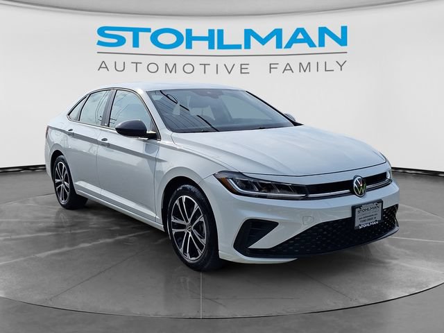 Certified 2026 Volkswagen Jetta Sport FWD image 3