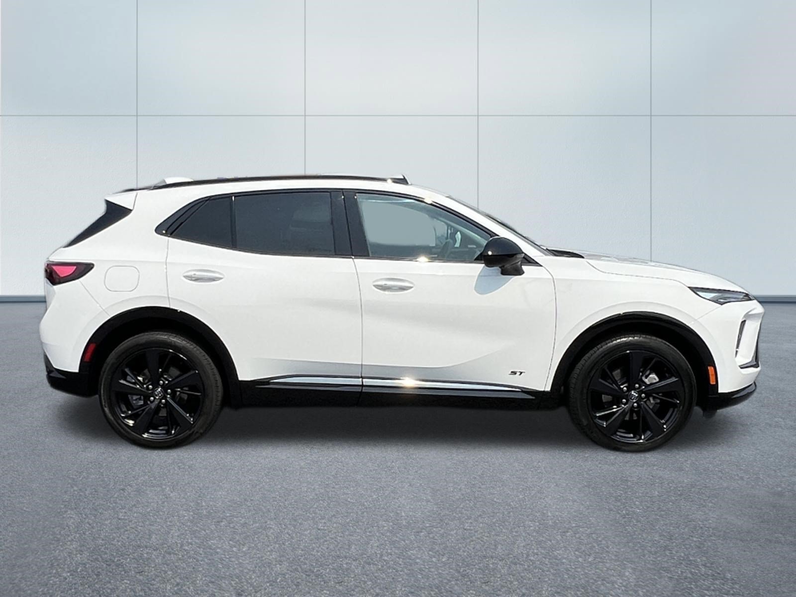 Used 2025 Buick Envision Sport Touring AWD/4WD image 7