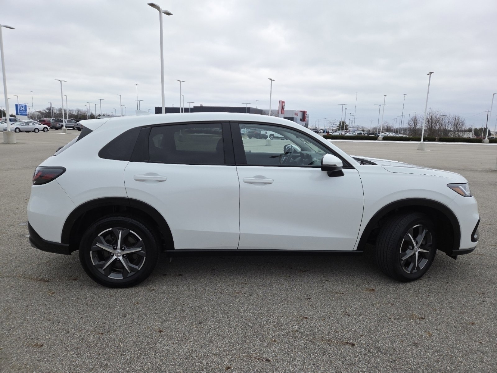 Used 2023 Honda HR-V EX-L image 19