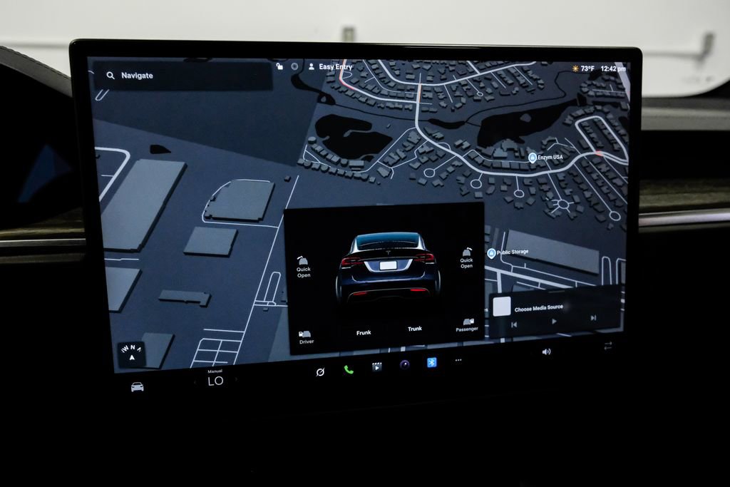 Used 2022 Tesla Model X image 20