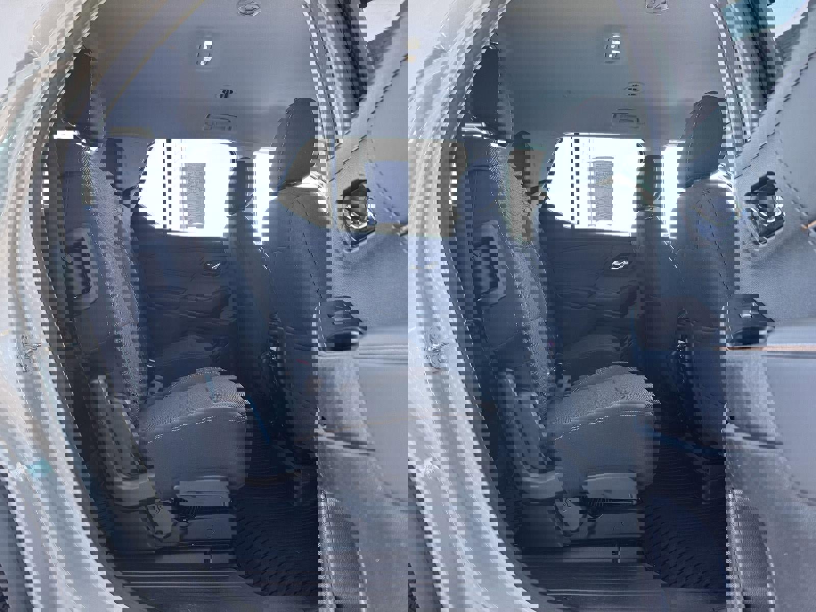 Used 2020 Chevrolet Traverse LT w/ LPO, Cargo Package image 28