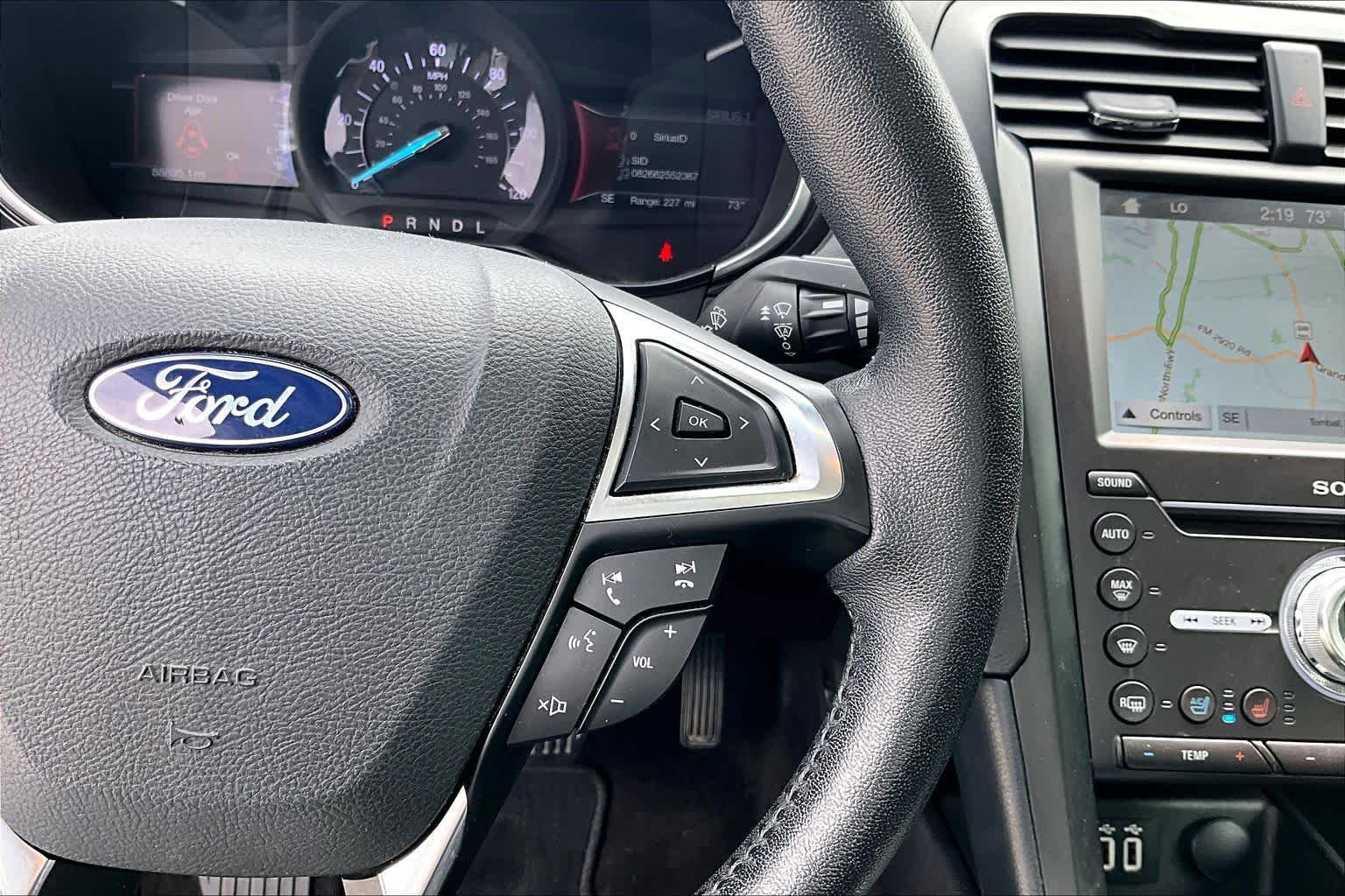 Used 2019 Ford Fusion Titanium FWD image 22