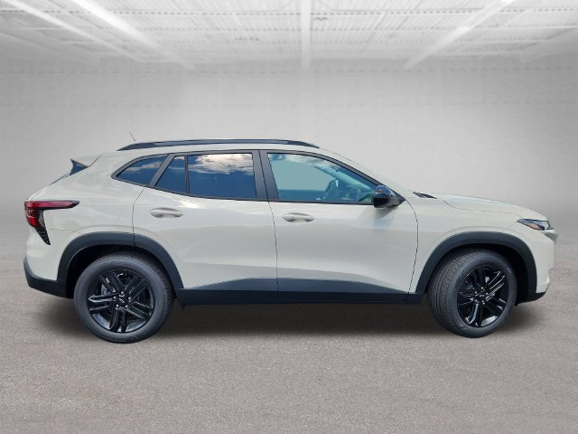 New 2026 Chevrolet Trax ACTIV w/ Driver Confidence Package FWD image 8