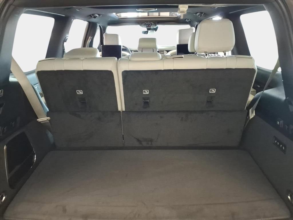 New 2026 Jeep Grand Wagoneer Summit image 14