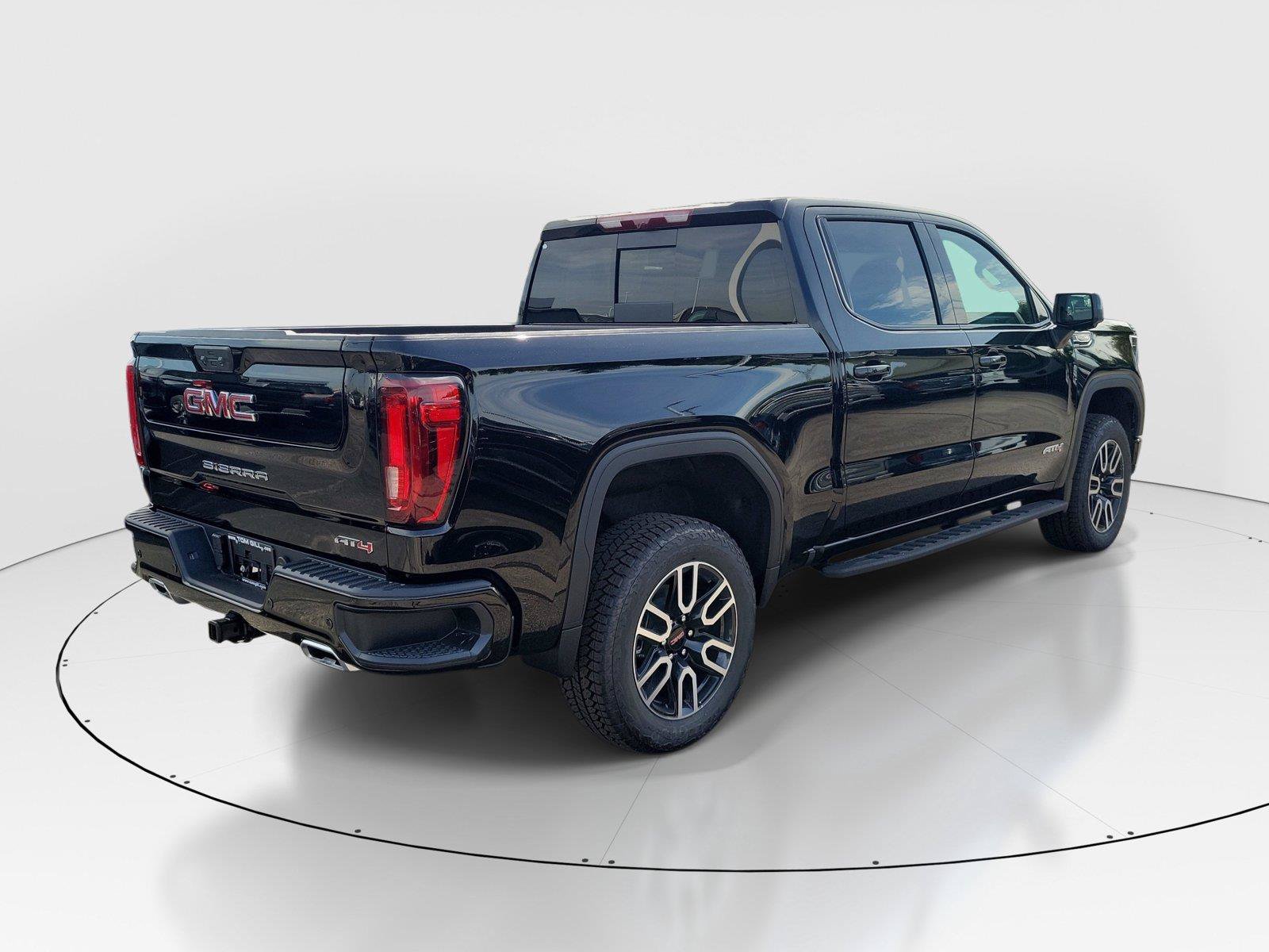 New 2026 GMC Sierra 1500 AT4 w/ AT4 Premium Package AWD/4WD image 4