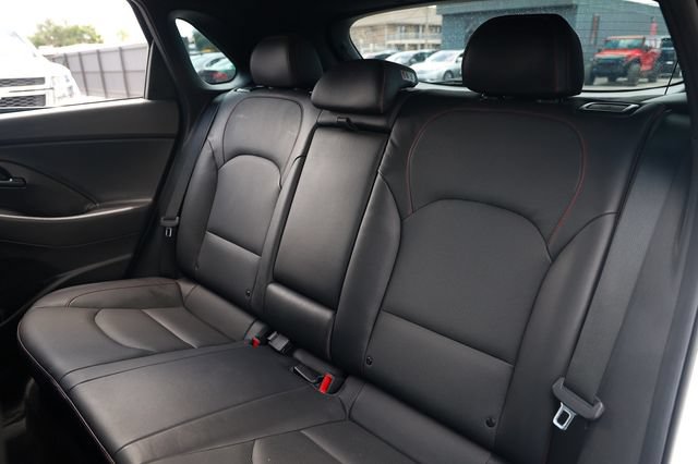 Used 2020 Hyundai Elantra GT N Line FWD image 11