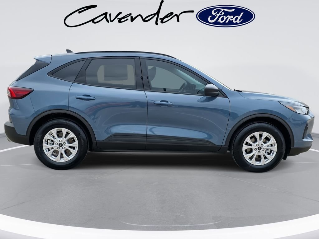 New 2025 Ford Escape Active w/ Tech Pack #1 image 4