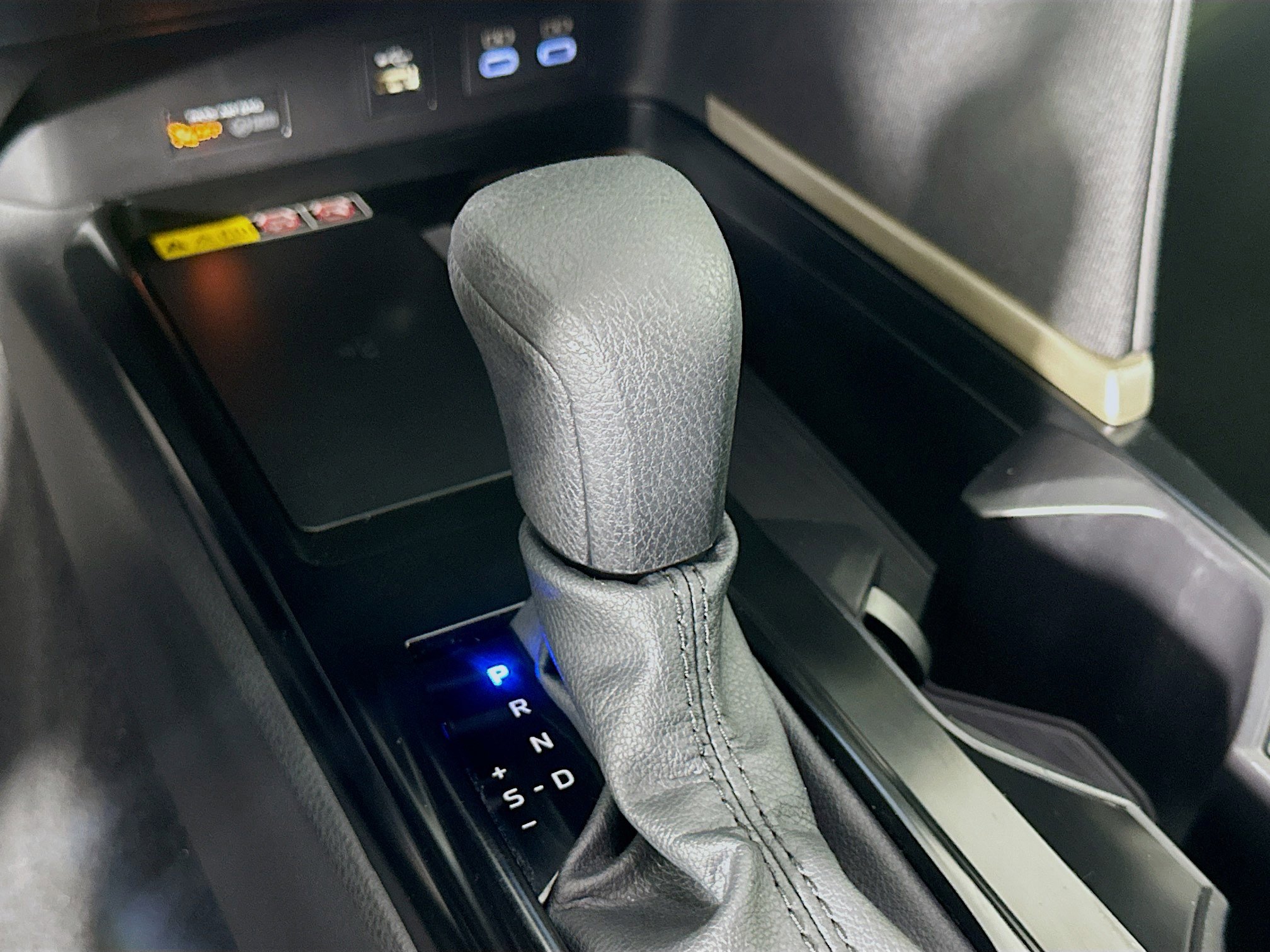 Used 2025 Toyota Camry LE image 25