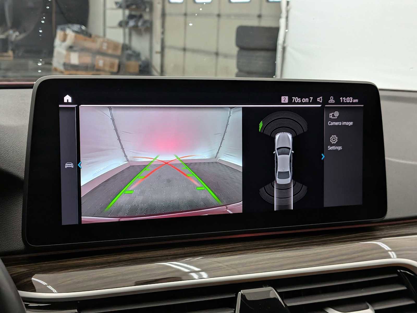 Used 2023 BMW 530e w/ M Sport Package image 30