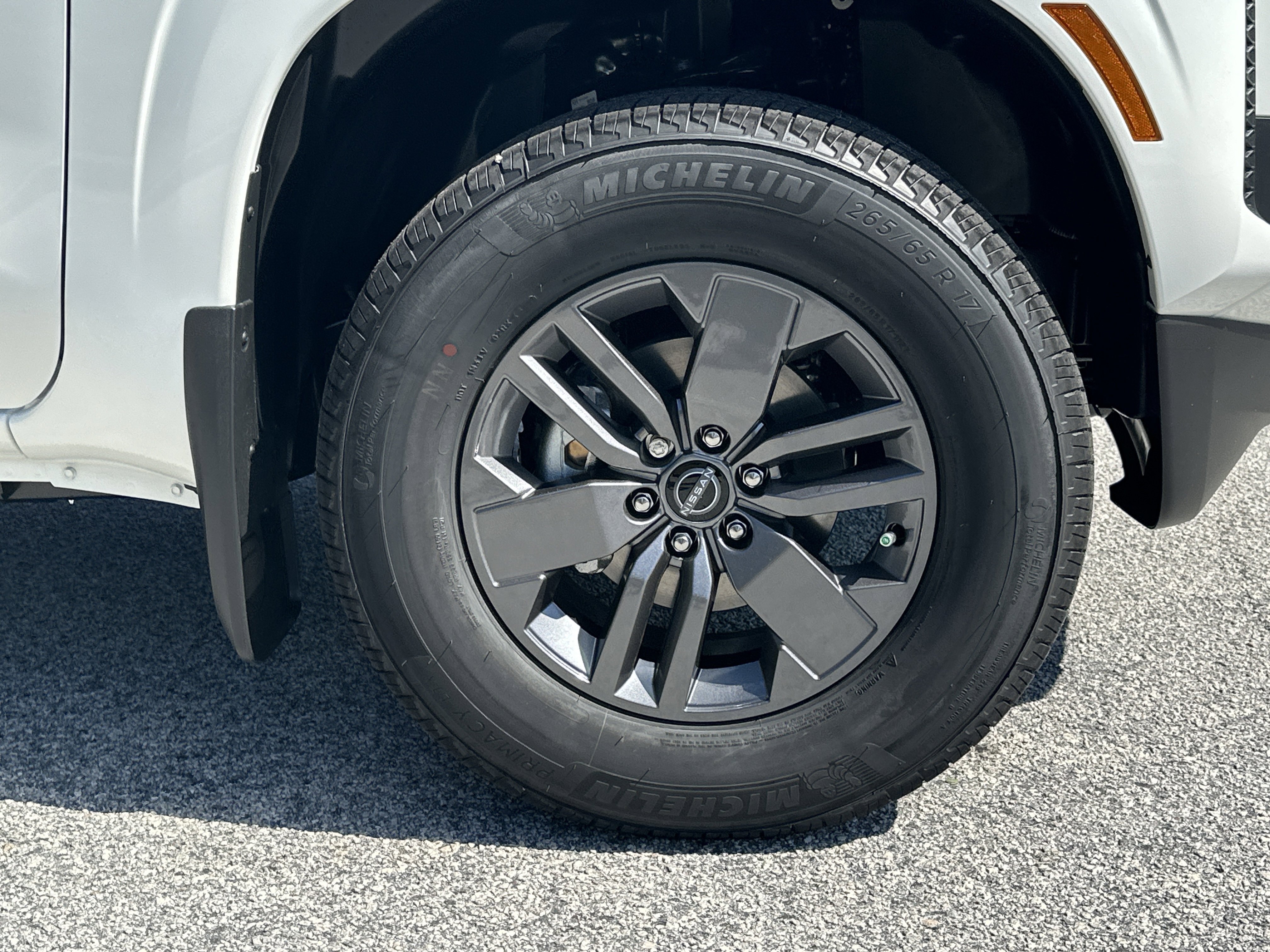 New 2026 Nissan Frontier SV w/ Tow Package image 12