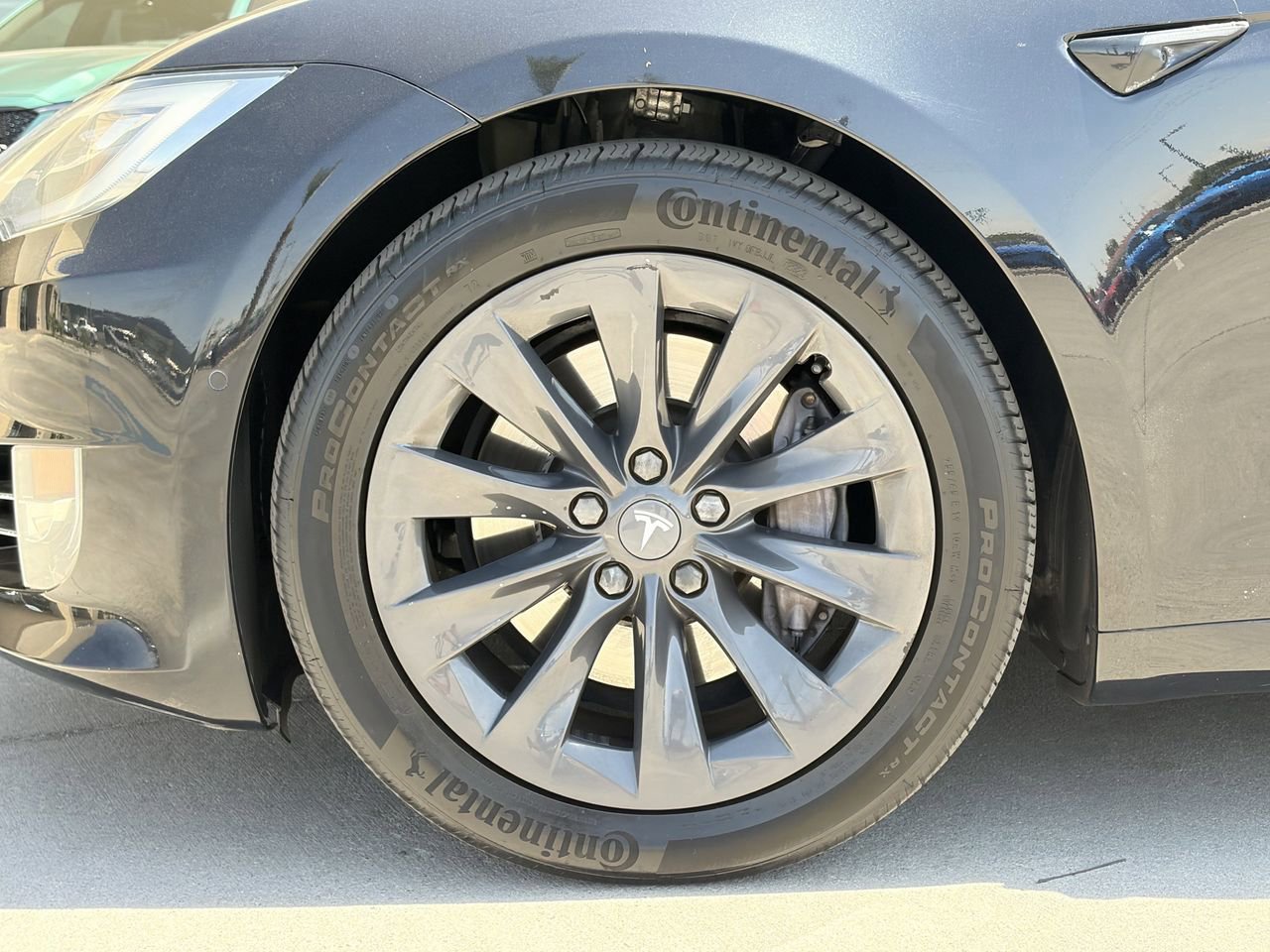 Used 2018 Tesla Model S 100D AWD/4WD image 9