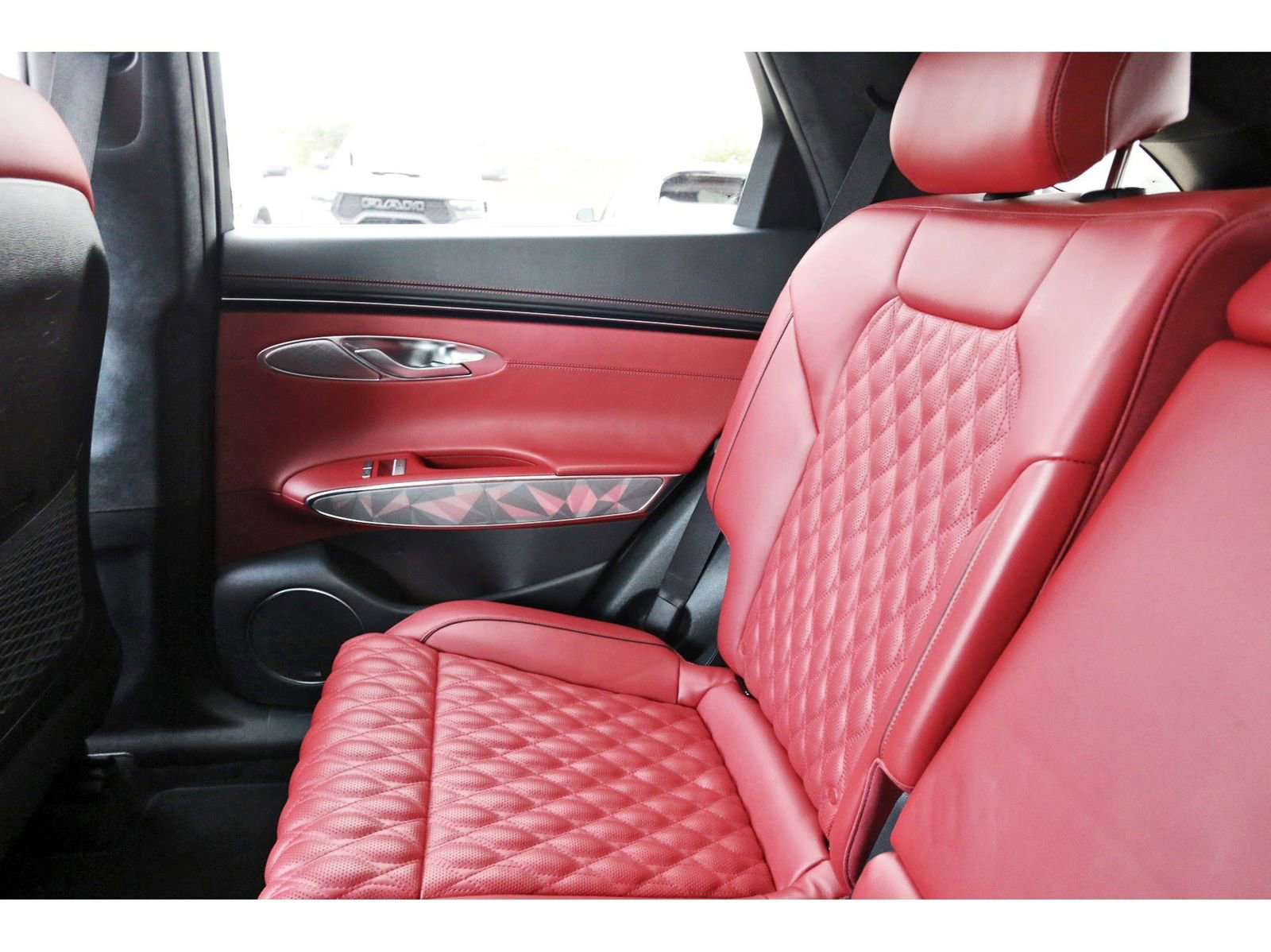 Used 2022 Genesis GV70 3.5T Sport w/ Sport Advanced Package image 13