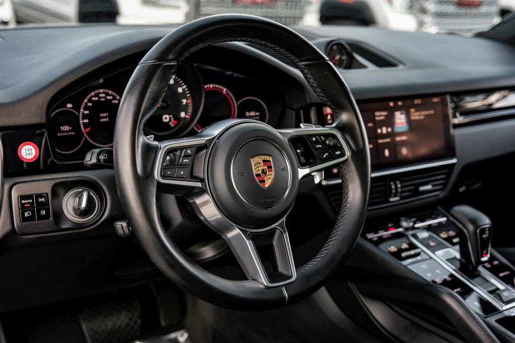 Used 2021 Porsche Cayenne image 13