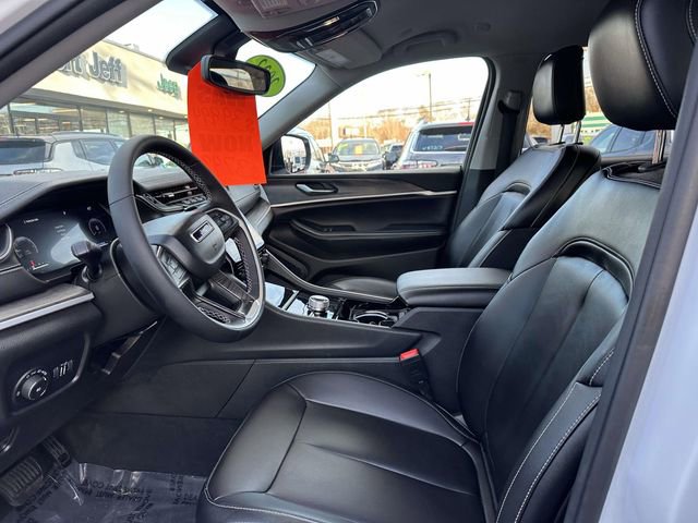 Certified 2023 Jeep Grand Cherokee L Limited image 10
