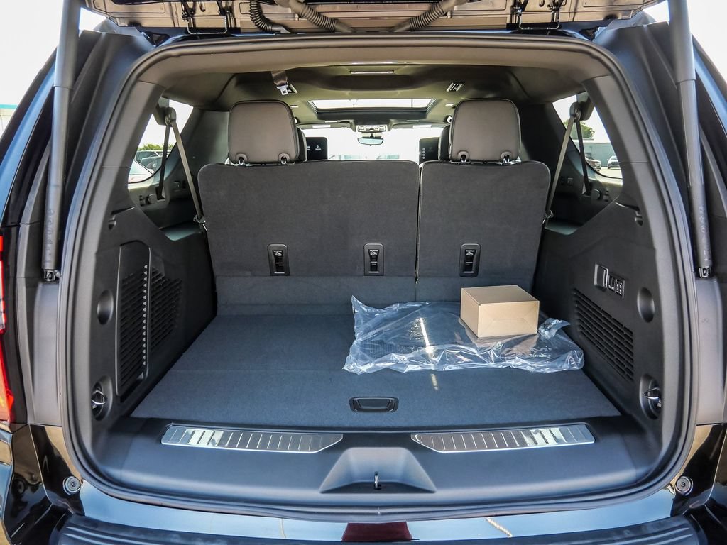 New 2026 GMC Yukon XL Denali w/ Advanced Technology Package AWD/4WD image 13