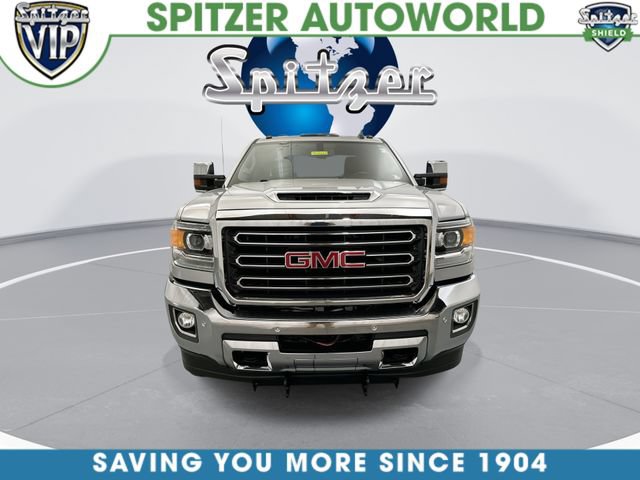 Used 2019 GMC Sierra 3500 SLT w/ Duramax Plus Package AWD/4WD image 4