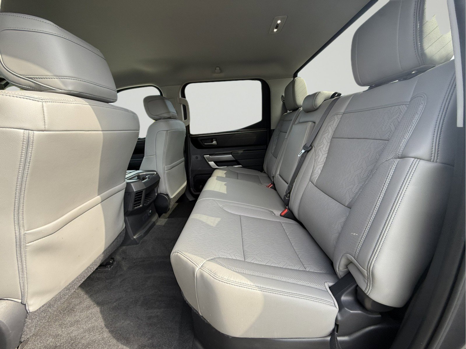 Used 2022 Toyota Tundra SR5 image 8