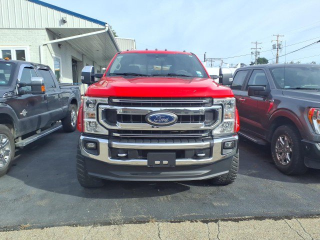 Used 2022 Ford F350 XLT w/ XLT Premium Package AWD/4WD image 2