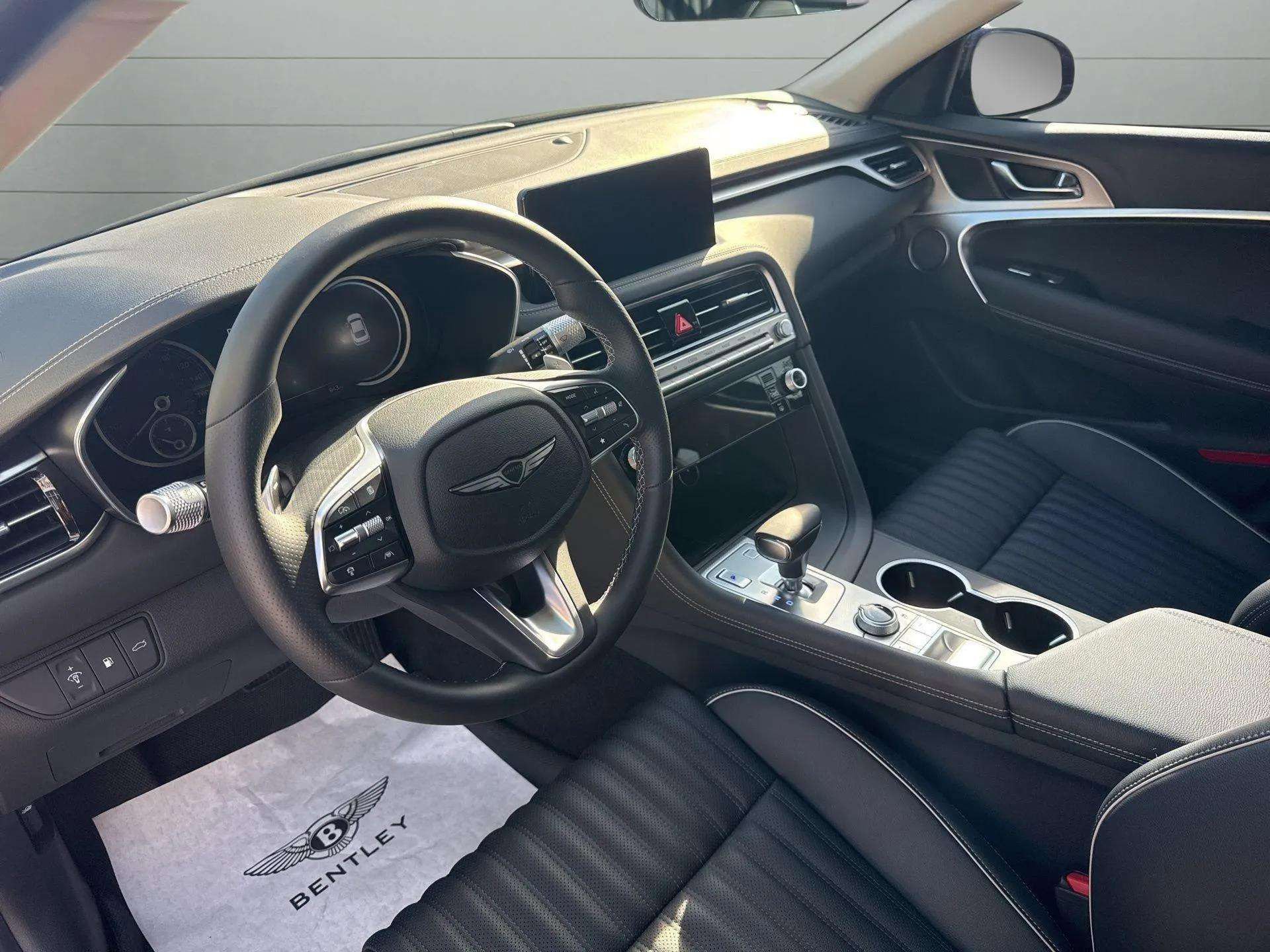 Used 2026 Genesis G70 2.5T Prestige image 42