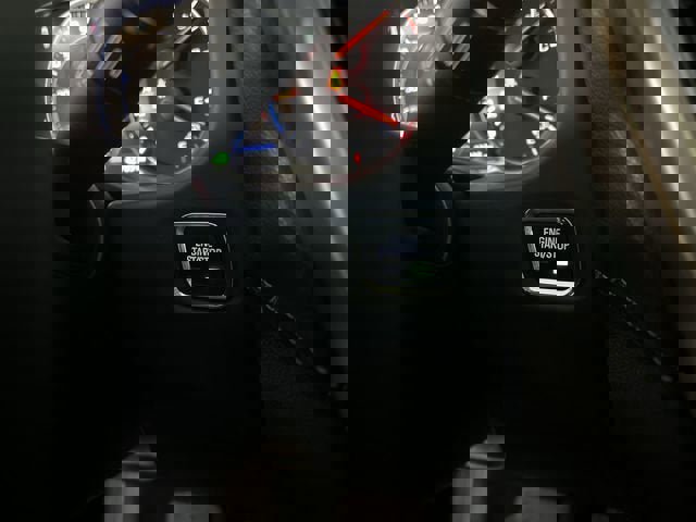 Certified 2023 GMC Acadia Denali w/ Denali Ultimate Package image 17