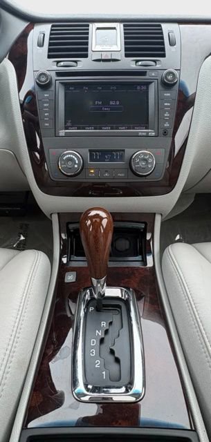 Used 2010 Cadillac DTS Premium w/ Driver Awareness Package image 31